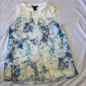 Investments Blue and White Floral Sleeveless Top